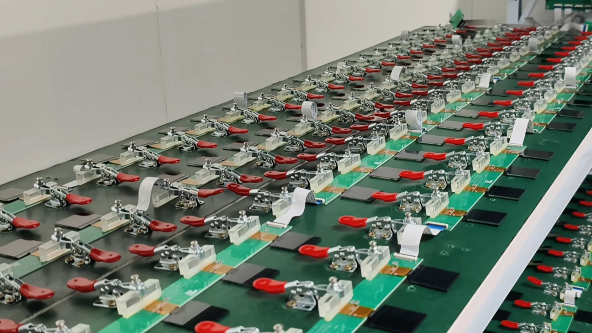 دليل تصميم درجة الحرارة البيئية TFT: نصيحة احترافية من CNK Electronics